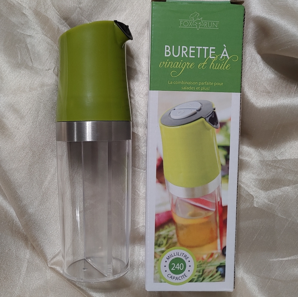Dual Oil and Vinegar Dispenser